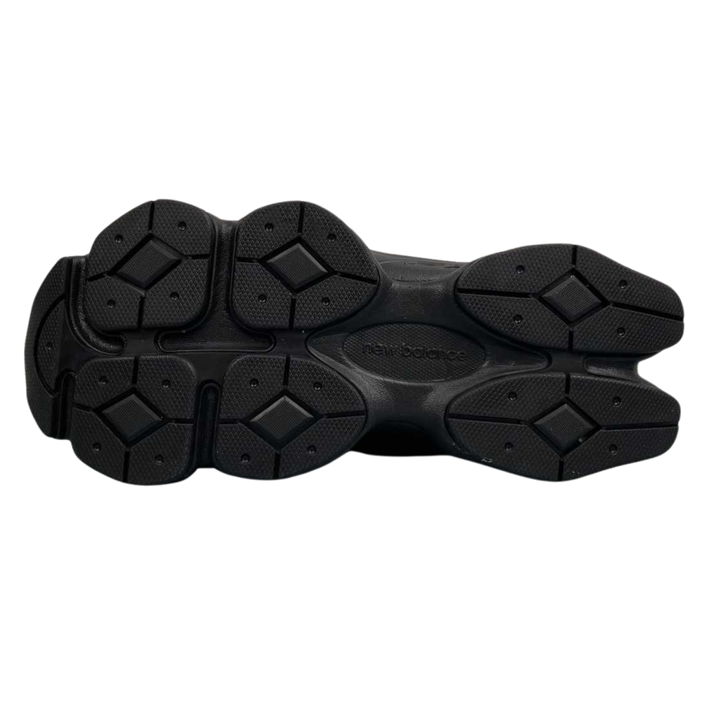 New Balance 9060 Triple Black1